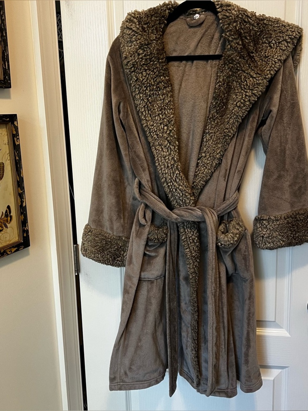Pottery Barn Faux Shearling Plush Gray Hoodie Robe size medium